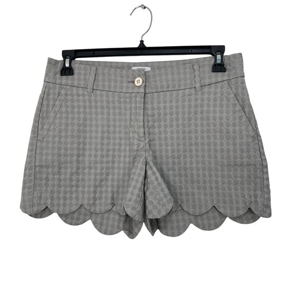 Crown & Ivy Shelvy Women Scalloped Hem Gray Polka Dot Chino Shorts Size 4 - Picture 1 of 11
